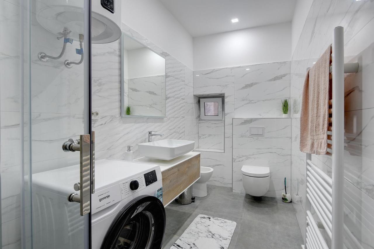 Apartments Rauch プーラ エクステリア 写真
