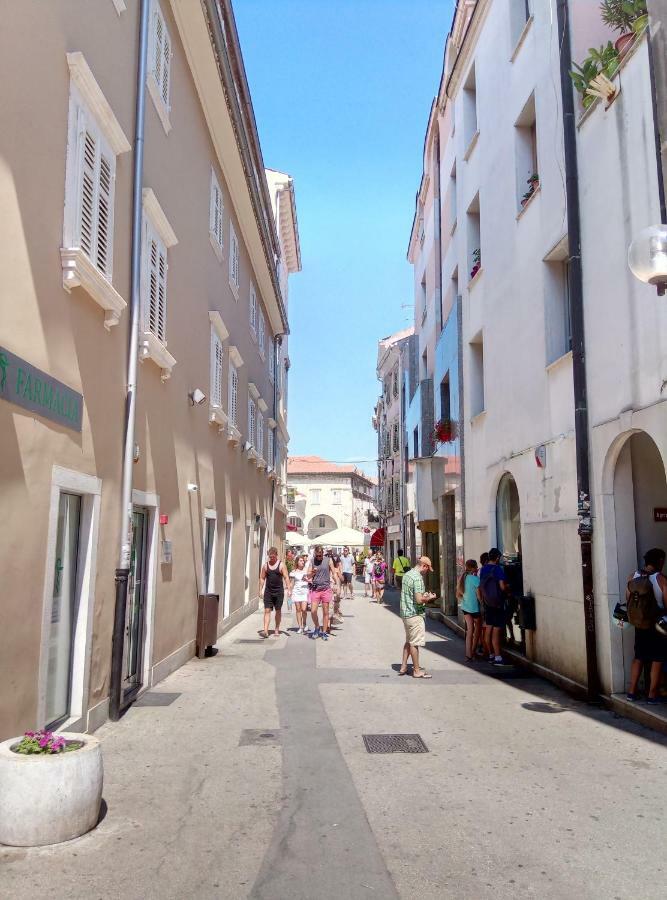 Apartments Rauch プーラ エクステリア 写真